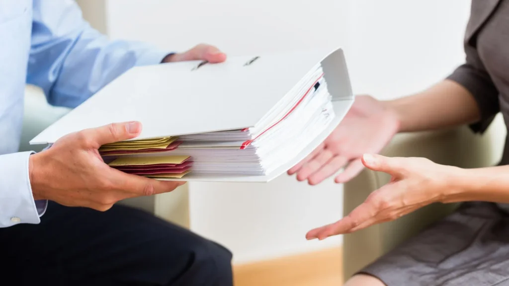 ペット探偵 見つからない場合
情報 引き継ぎ